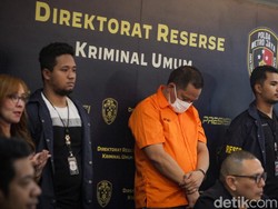 Tampang Sopir Arogan Ngaku Adik Jenderal yang Kini Berbaju Tahanan