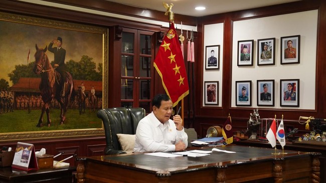 Prabowo merespons gugatan dua rivalnya di Pilpres 2024 itu menyampaikannya saat meminta pendukung membatalkan aksi damai di depan MK pada Jumat ini