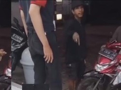 Viral Tukang Parkir Minimarket Palak Pemotor Rp 15 Ribu, Bilangnya Buat THR