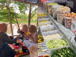 Unik! Warung Seblak Ini Tawarkan Konsep Self Cooking seperti di Resto Shabu-shabu
