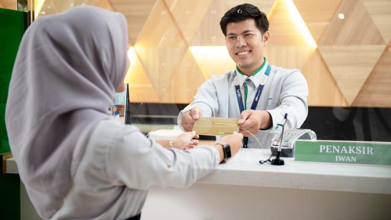 Momen kebahagiaan dan keceriaan Lebaran mungkin telah usai, namun bagi sebagian orang masih ada sisa tunjangan hari raya (THR) yang berlimpah