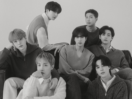 Kabar Gembira! BTS POP-UP: MONOCHROME Hadir di Metro Gandaria City Mall Jakarta