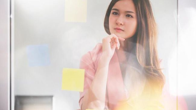 4 Zodiak yang Punya Intuisi Kuat, Nggak Suka Sembarangan Bikin Keputusan!