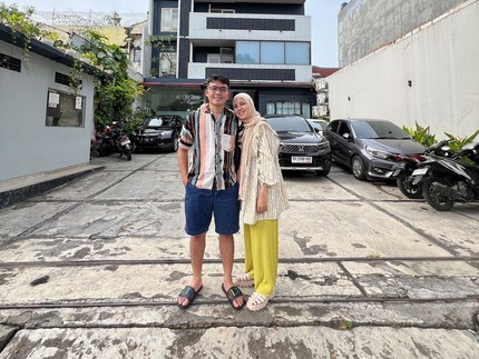 Lihat Tya Ariesta Hampir Alami Preeklamsia, Suami Trauma Tambah Momongan