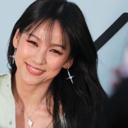 Awet Muda di Usia 40-an, Intip Potret Lee Hyori yang Lagunya Viral di TikTok!