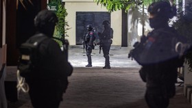 FOTO: Penggeledahan Rumah Anggota Jamaah Islamiyah di Palu