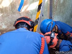 Merangkak Perbaiki Pipa Air, Abdurahman Tewas Jatuh ke Sumur