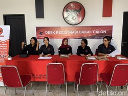 PDIP Maluku Buka Pendaftaran Cagub-Cawagub, Jenderal TNI Aktif Ambil Formulir