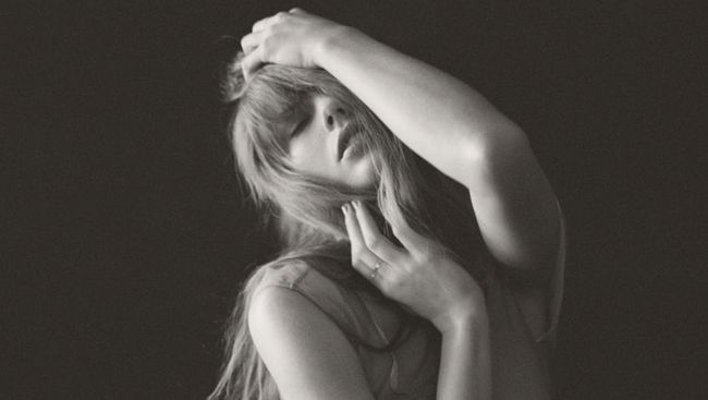 Total dengan album babak kedua, Taylor Swift merilis 31 lagu yang menjadi bagian dari The Tortured Poets Department.