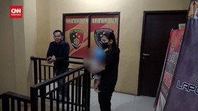 VIDEO: Aksi Ibu Siksa Bayi 6 Bulan Viral. Polisi Periksa Pelaku