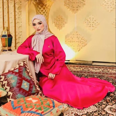 Suami Bersaksi di Kasus Korupsi, 7 Potret Zaskia Gotik Kini Sibuk Urus Bisnis Baru