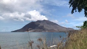 Badan Geologi: Aktivitas Erupsi Gunung Ruang Sulut Mulai Menurun