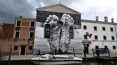 FOTO: Venice Biennale 2024 Digelar dari Balik Jeruji Penjara Perempuan