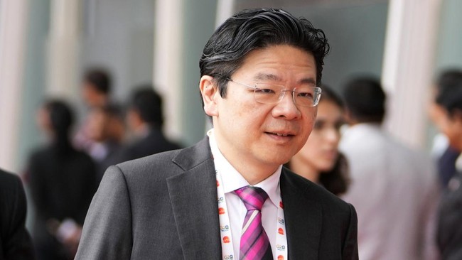 Eks Menteri Keuangan dan Wakil PM Lawrence Wong segera disumpah dan dilantik jadi PM Singapura pada malam ini, Rabu (15/5), menggantikan Lee Hsien Loong.