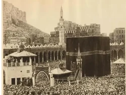 Kabah Pernah Dikelilingi 360 Patung Berhala, Begini Kisahnya