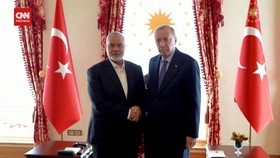 VIDEO: Momen Pertemuan Erdogan dan Pemimpin Hamas di Turki