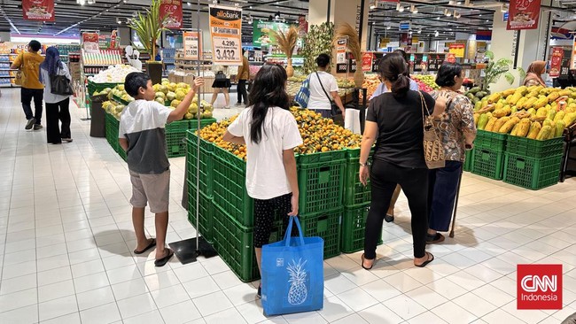 Transmart Full Day Sale hanya digelar hari ini, Minggu (12/4) dan potongan nilai 20 persen untuk produk segarnya bertindak sampai pukul 22.00.