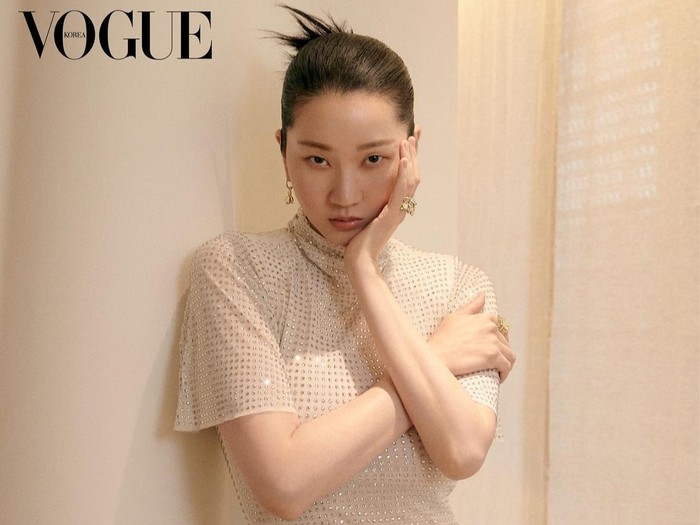Dengan popularitasnya, Jang Yoon Ju juga didapuk menjadi host dan judge Korea's Next Top Model selama lima musim./ foto:instagram.com/yoonjujang