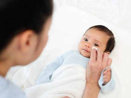 Alasan Bayi Baru Lahir Baru Boleh Dimandikan Setelah 6 Jam