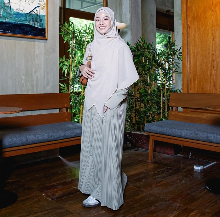 Potret 5 Artis Sinetron yang Hijrah dan Tinggalkan Dunia Hiburan