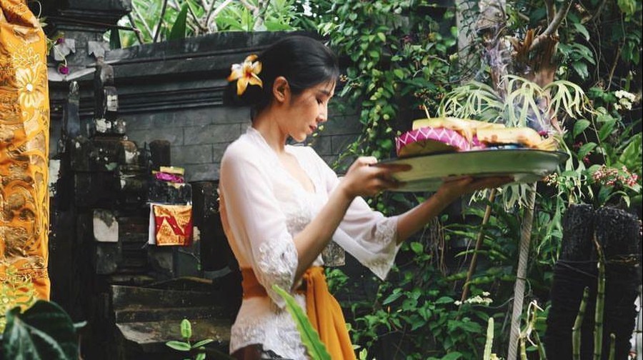 Putu Ayu Saraswati Putu Ayu Saraswati