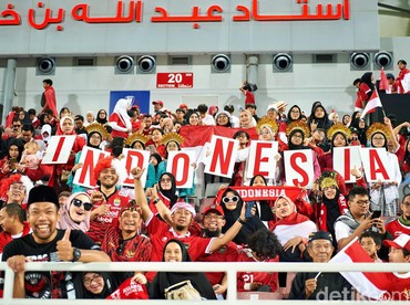 Gemuruh Fans Timnas Indonesia di Piala Asia Bikin Takjub Fernando Morientes