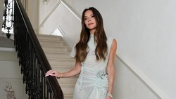 img-title Victoria Beckham Menangis Bongkar Fakta Pernah Terlilit Utang demi Bisnis Fashion