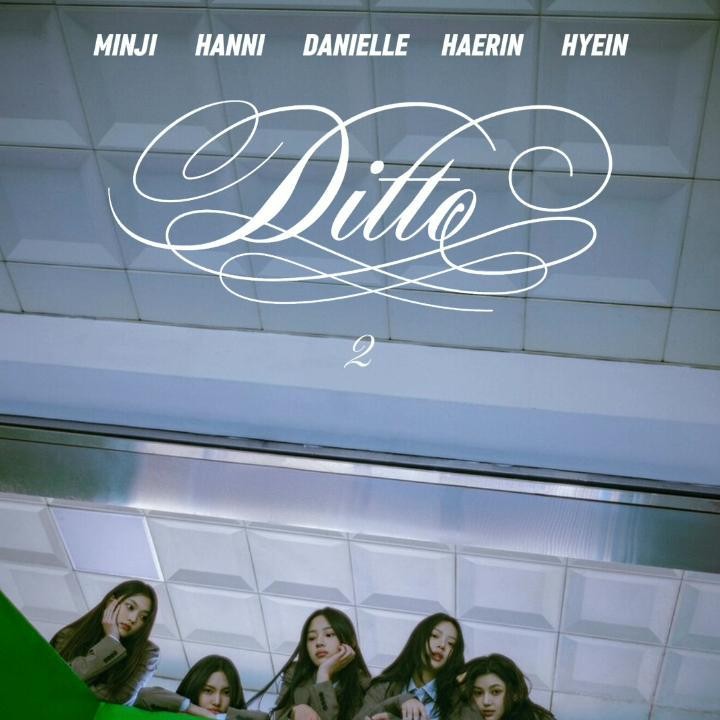 <p>6. <em>Ditto</em> - NewJeans.</p><p>Setelah meninggalkan SM Entertainment, Min Hee Jin kini aktif menjadi CEO sekaligus produser eksekutif di ADOR yang menaungi NewJeans, sebelumnya ia sempat menjabat sebagai Chief Brand Officer di HYBE. (Foto: ADOR)</p>