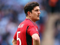 Saran buat Chelsea: Maguire Cocok Gantikan Thiago Silva