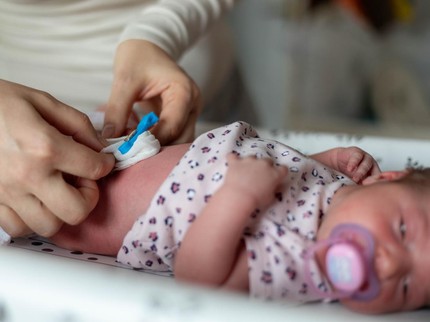 Cara Merawat Tali Pusar Bayi Setelah Puput agar Cepat Kering