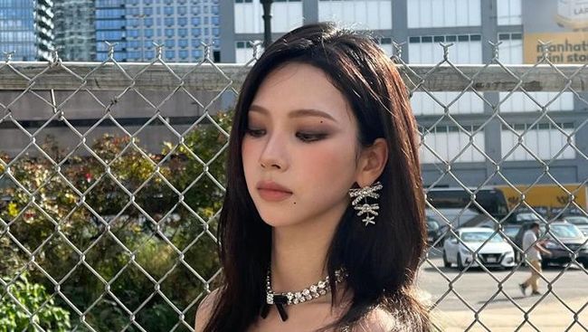 Gaya Solekan Bold Mata Hitam – Inspirasi Celeb Korea