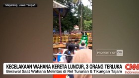 VIDEO: Kecelakaan Wahana Kereta Luncur, 3 Orang Terluka