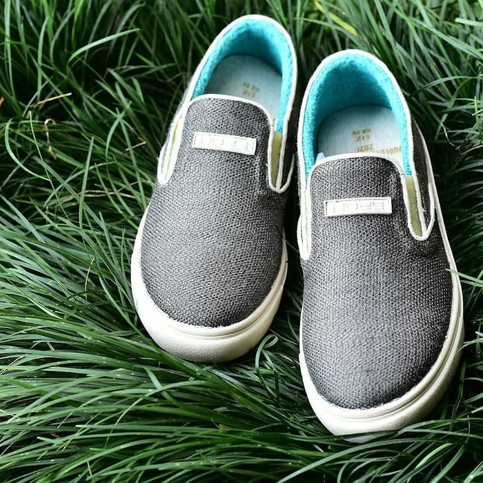 3 Brand Sepatu Lokal Berkonsep Sustainable, Berbahan Alami!