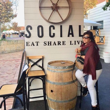 Profil Istri Pendeta Gilbert yang Gemar Koleksi Tas Mewah, Harganya Bikin Melongo