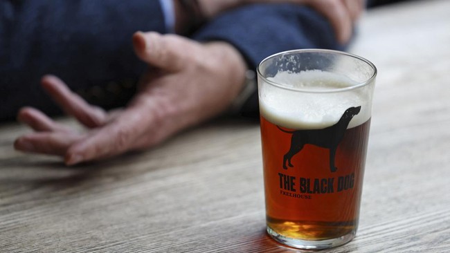 FOTO: The Black Dog, Bar yang Disebut di Album Baru Taylor Swift