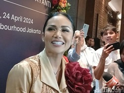 Kekhawatiran Kris Dayanti Saat Aurel Hermansyah Sempat Terjebak Banjir Dubai