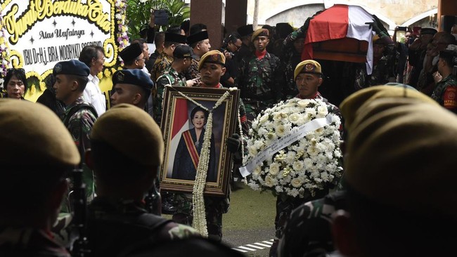 FOTO: 'Empu Jamu' Mooryati Soedibyo Telah Berpulang