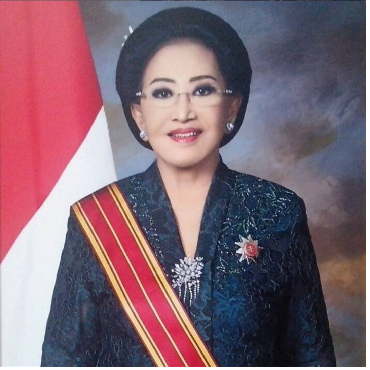Profil Mooryati Soedibyo Pendiri Puteri Indonesia yang Meninggal Dunia