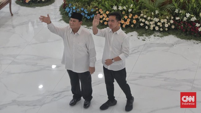 Gibran mengatakan dirinya bersama Prabowo akan bertamu ke Presiden Jokowi di istana pada Rabu malam ini.