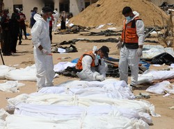 Video: Kain Kafan Langka, Gaza Menderita di Bawah Genosida