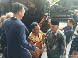 Sambutan Hangat untuk PKS di Markas NasDem