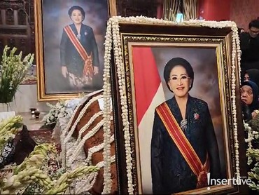 7 Suasana Rumah Duka Mooryati Soedibyo, Dihadiri Jokowi hingga Titiek Soeharto