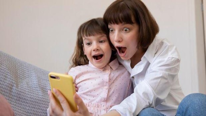 Sering Jadi Perdebatan, Sebenarnya Boleh Nggak Sih Anak-anak Nonton Film Horor? Cek Faktanya!