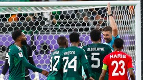 Netizen Desak Wasit Shaun Evans Adil Pimpin Indonesia vs Korea