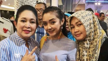 img-title Intip Potret Suci Winata Istri ke-4 Ari Sigit Cucu Soeharto dengan Keluarga Cendana