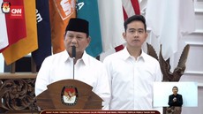 Prabowo Tinggalkan Istana Usai Bertemu Jokowi Dua Jam Lebih