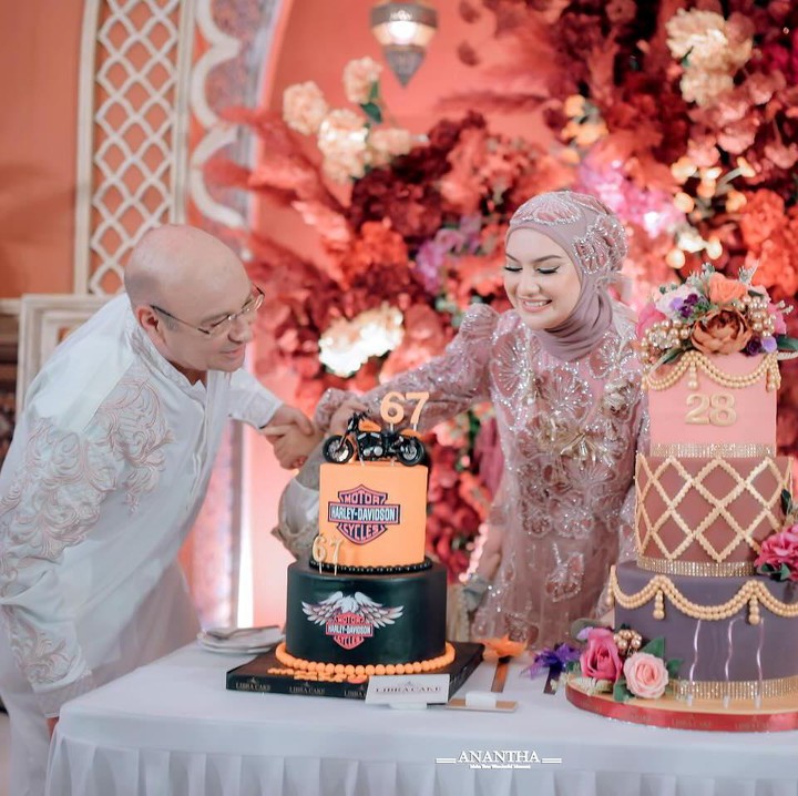 <p>Pesta ulang tahun terasa semakin istimewa dengan kehadiran sang Ayah, Bunda. Ayah Irish Bella, Johan de Beule merupakan seorang pria berdarah Belgia. (Foto: Instagram @_irishbella_)</p>