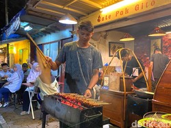 Makin Mudah Jajan Sate Pak Gito yang Legendaris Pakai QRIS