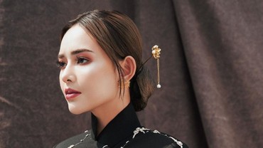 Beragama Kristen, Amanda Manopo Ceritakan Momen Belajar Salat & Wudhu