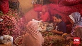 Harga Bawang hingga Beras Kompak Turun di Awal Mei Ini
